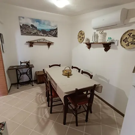 Hébergement de vacances Mammaioa House Riola Sardo