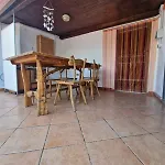 بيت للعطل Mammaioa House *