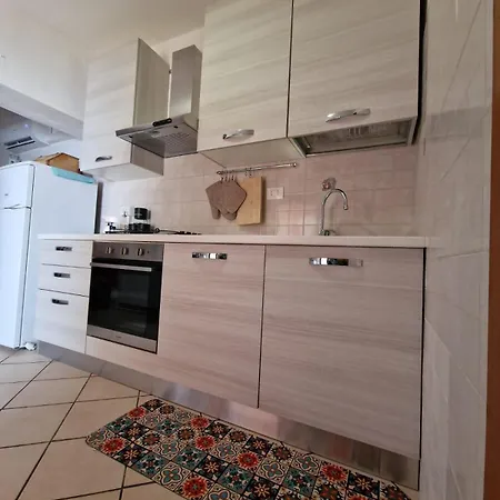 Mammaioa House